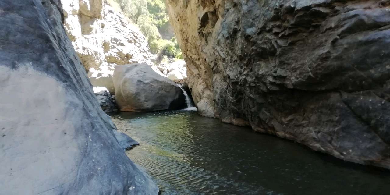 Calabozo del Diablo Reserva Coyanco, Toyo, Cajón del Maipo (ida
